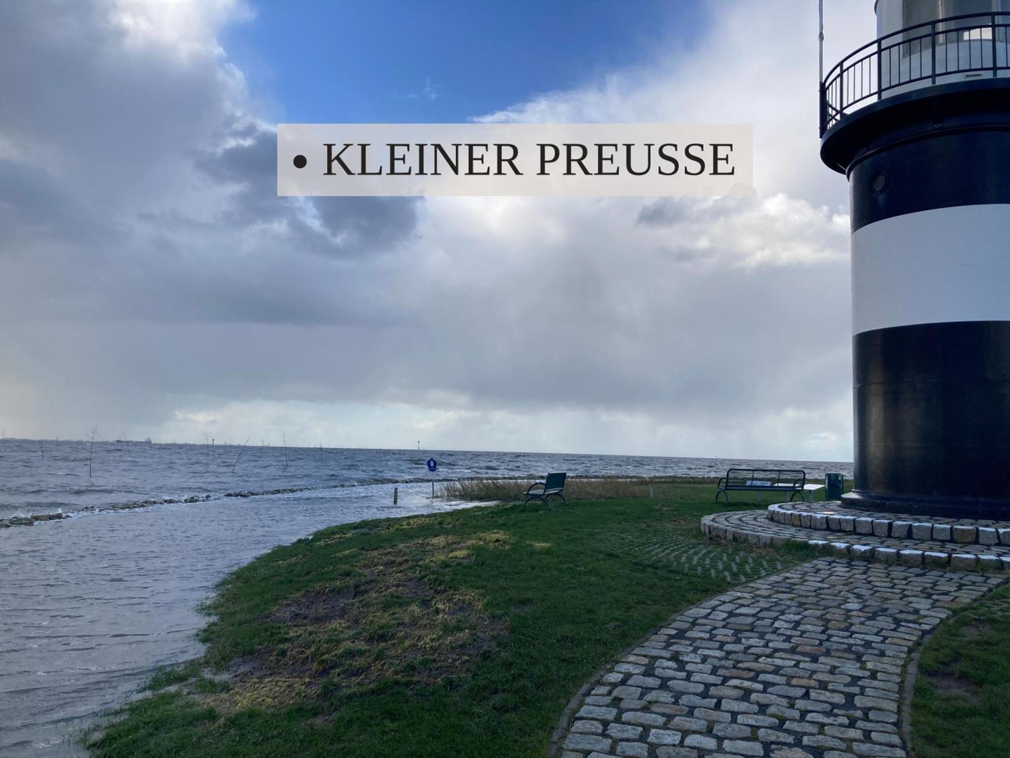 Haus Krabbe Apartments, Zentral Gelegen Im Idyllischen Nordseeort Zwischen Bremerhaven Und Cuxhaven, Hunde Kostenfrei Willkommen, Hauseigene Kostenfreie Parkplaetze Wremen Luaran gambar