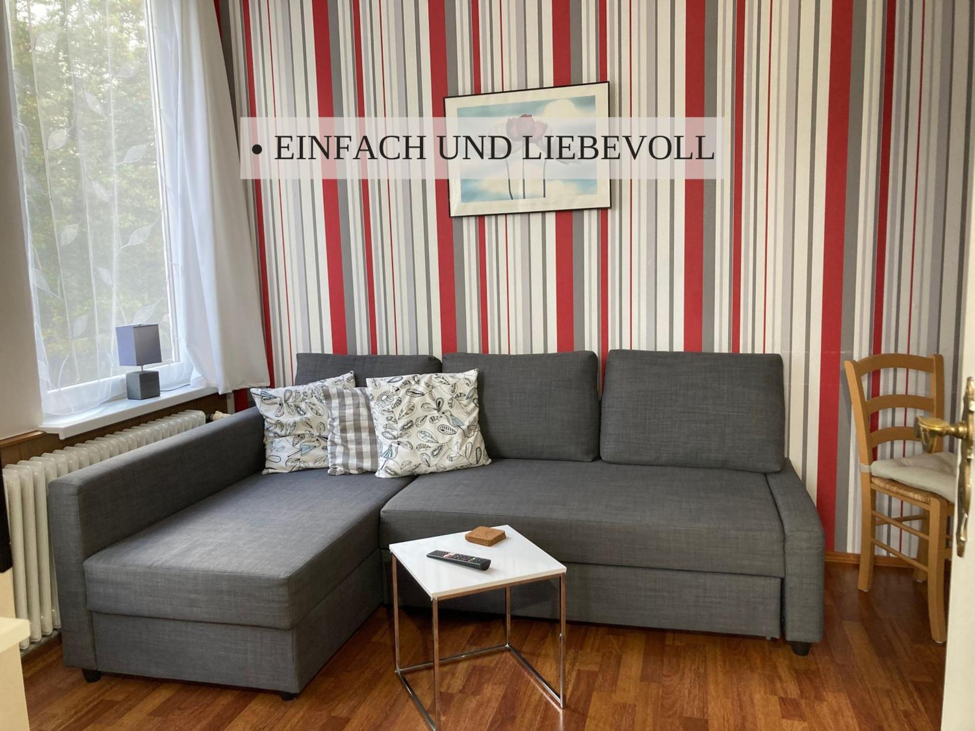 Haus Krabbe Apartments, Zentral Gelegen Im Idyllischen Nordseeort Zwischen Bremerhaven Und Cuxhaven, Hunde Kostenfrei Willkommen, Hauseigene Kostenfreie Parkplaetze Wremen Luaran gambar