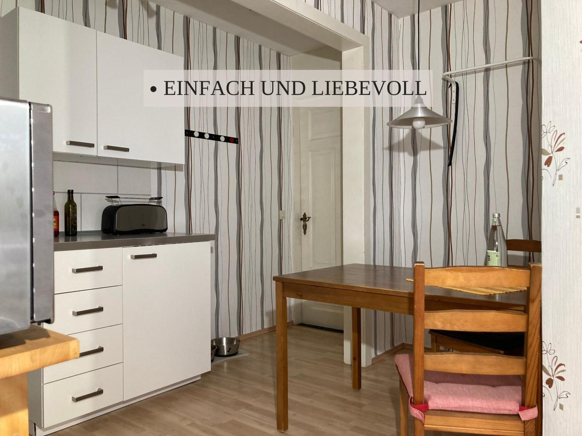 Haus Krabbe Apartments, Zentral Gelegen Im Idyllischen Nordseeort Zwischen Bremerhaven Und Cuxhaven, Hunde Kostenfrei Willkommen, Hauseigene Kostenfreie Parkplaetze Wremen Luaran gambar